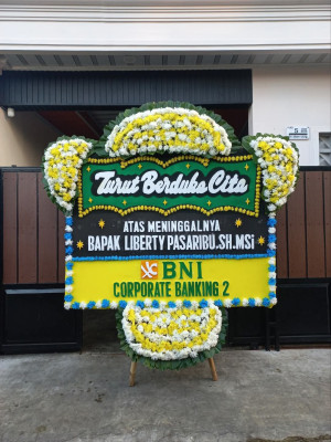 Papan Bunga Duka di Giriwoyo