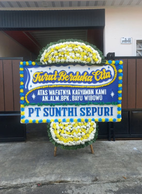 Papan Bunga Duka di Giriwoyo