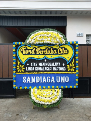 Papan Bunga Duka di Giriwoyo