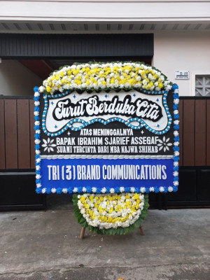 Papan Bunga Duka di Giriwoyo